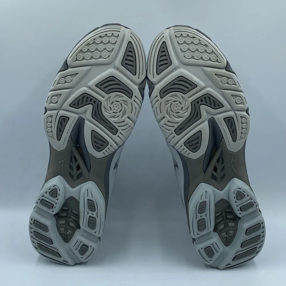 Mizuno Wave Lightning‎ Z4 Volleyball Shoes Women’s Sz 12